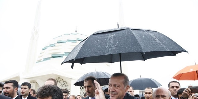 Erdoan, cuma namazn Marmara lahiyat Camii'nde kld