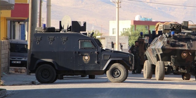 Mardin'de 2 PKK'l terrist yaral ele geirildi