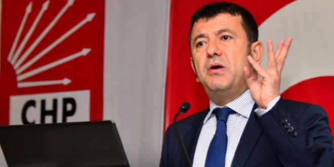 Eski CHP Tunceli Milletvekili Genç mezarı başında anıldı
