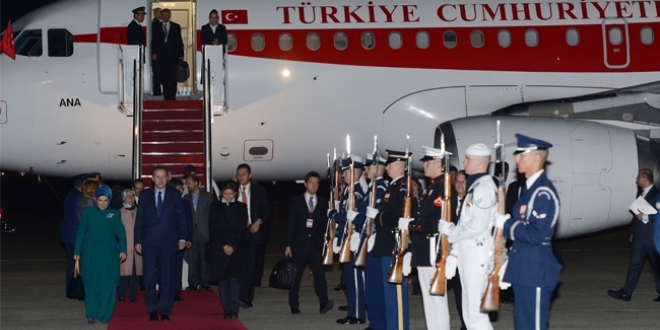 Erdoğan Tanzanya'nın başkenti Darüsselam'a geldi