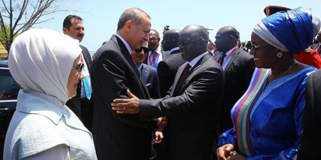 Erdoğan Tanzanya'da resmi törenle karşılandı