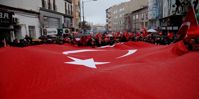 Referanduma 'evet' iin millet meydanlara inecek