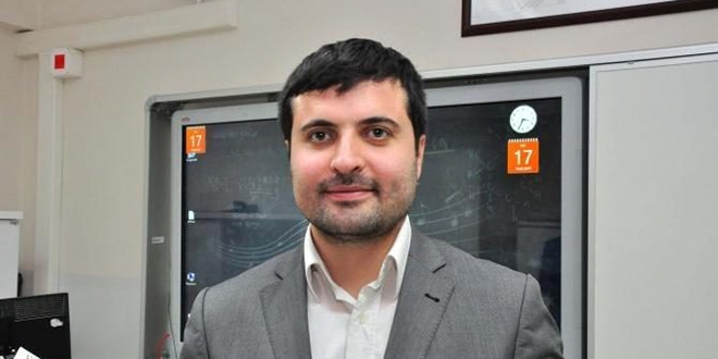 Görme engelli öğretmen bisiklet ile hayata tutundu
