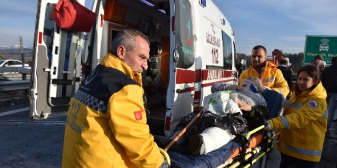 Tokat'ta zincirleme trafik kazas: 9 yaral