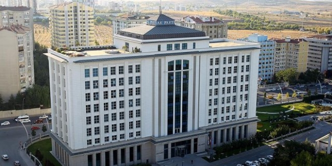 AK Parti MKYK toplantısı sona erdi