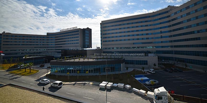 Mersin Şehir Hastanesi hasta kabulüne hazırlanıyor