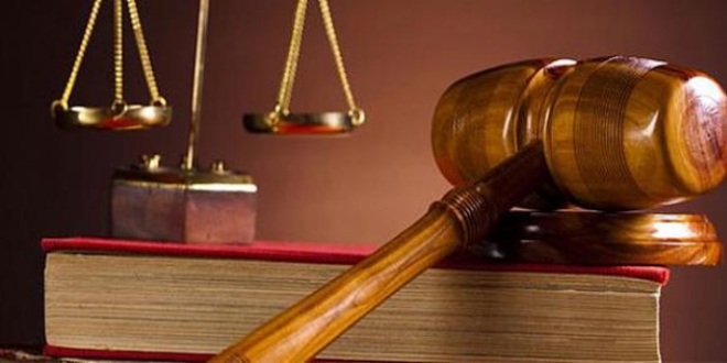 Meslekten ihraç edilen tutuklu deniz subayının yargılanmasına başlandı