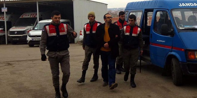 FETÖ'den aranan raportör, Yunanistan'a kaçarken yakalandı
