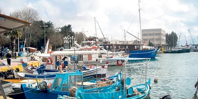 Yunanistan'da emekli astsubay casusluktan gözaltında