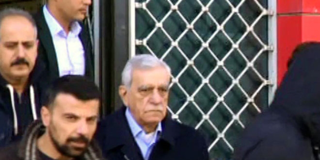 Ahmet Türk'e cezaevinde kalmasında sakınca yoktur raporu