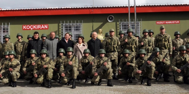 Fikri Işık'tan CHP'li vekile 'diz çökme' yanıtı