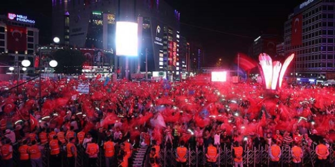Mahkeme, 'Kızılay Meydanı'nın isminin değiştirilmesini reddetti