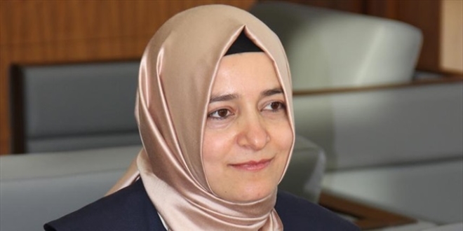 Aile Bakanı: Evlilik programları toplumu yozlaştırıyor