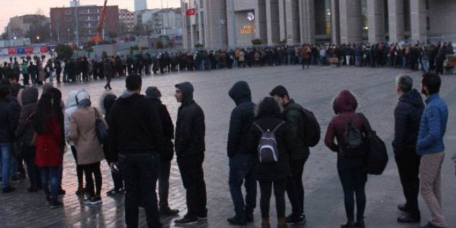 127 kişilik katiplik kadrosuna 2 bin 540 kişinin başvurdu