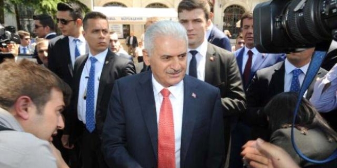 Başbakan Yıldırım, otobüs şoförünün evine misafir oldu
