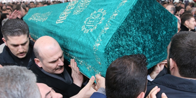 Bakan Soylu'nun amcası son yolculuğuna uğurlandı