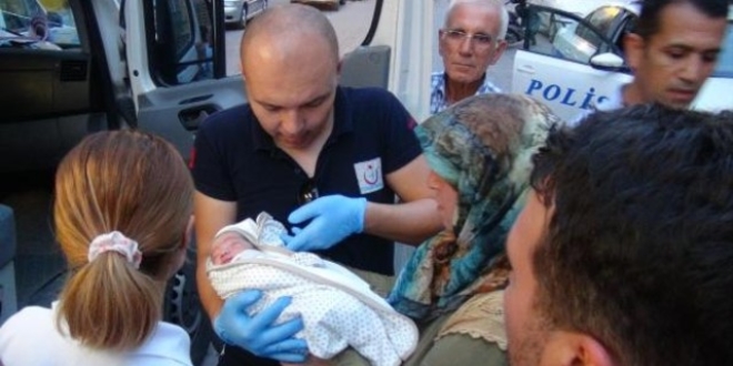Cami avlusuna bırakılan çocuk 13 yaşındaki kıza ait