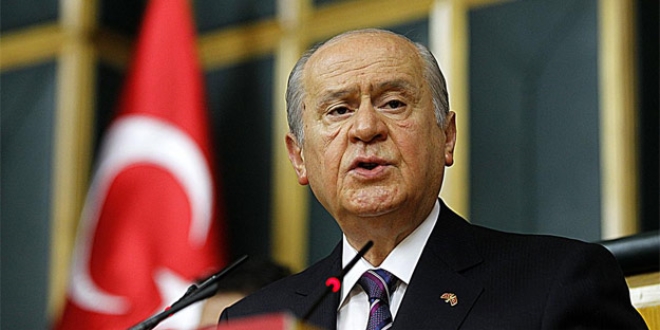 Bahçeli: Dedikoducular vızır vızır gezip dolaşsa da 'evet'