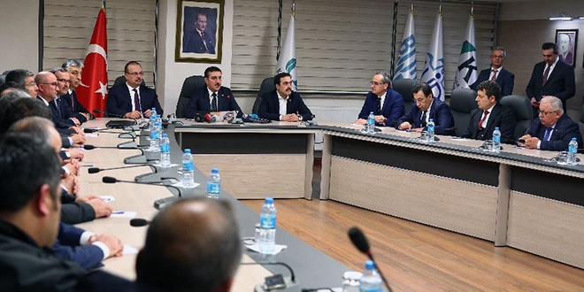 '2017 bir yatırım ve ihracat hamlesinin başladığı yıl olacak'