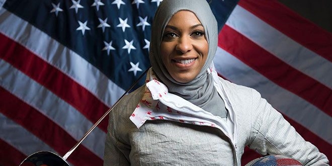 ABD'li başörtülü olimpiyat oyuncusu California havalimanında alıkonuldu