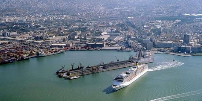 İzmir Limanı, Varlık Fonu'na devredildi