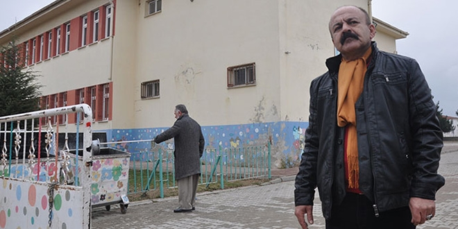 Resim öğretmenine 'hacı anneler' soruşturması