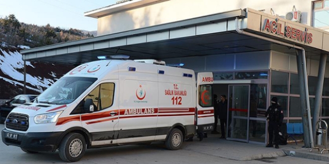 Askerlere bombalı saldırı: 3 asker yaralı