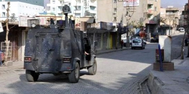 Mardin'de bir mahallede sokağa çıkma yasağı