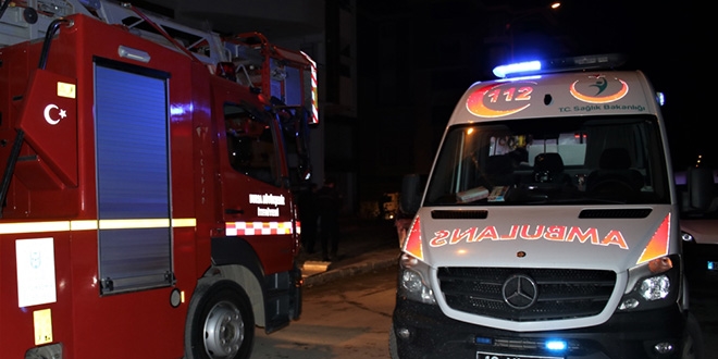 Şanlıurfa'da bir kişi ailesini rehin aldı. Polis ikna etmeye çalışıyor