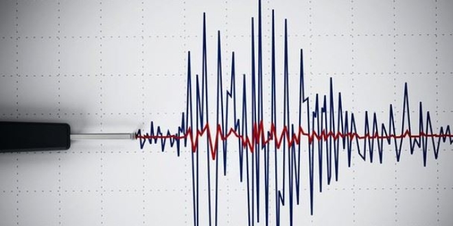 anakkale'de 5,3 byklnde deprem oldu