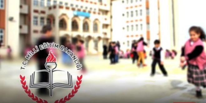 MEB'e yeni müfredat için 184 bin öneri geldi