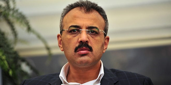 'Biz memur maaşlarının ödenemediği günleri gördük'