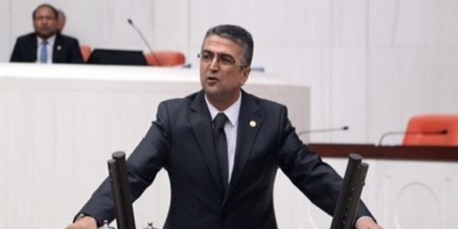 'Herkesi öğretmen yapma hevesimizden vazgeçseydik'