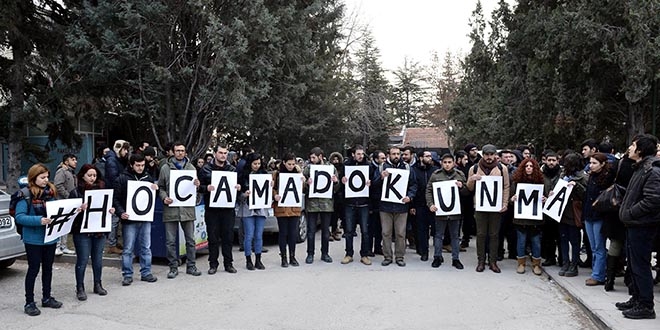 Anadolu Üniversitesinde KHK ihraçları nedeniyle gerginlik