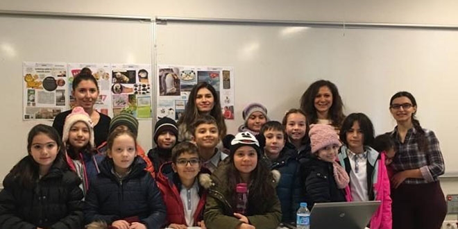 İlkokul öğrencileri ilk gazetelerini çıkardılar