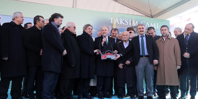 Taksim'e yapılacak caminin temeli atıldı