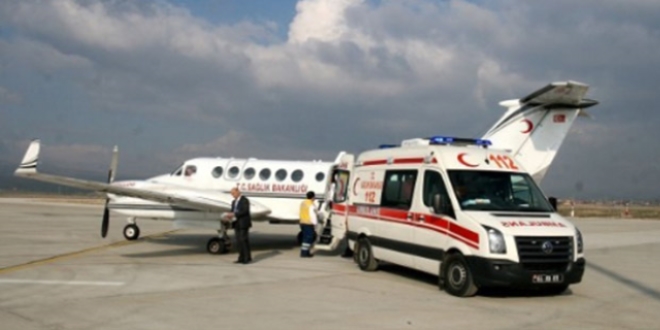 Ambulans uçak kalp hastası bebek için havalandı