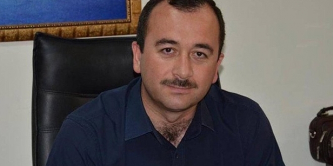 Evet propagandası yapan müdüre soruşturma
