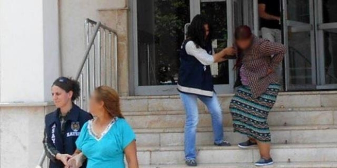 Nevşehir'de memurluktan ihraç edilen 3 kadın FETÖ'den tutuklandı