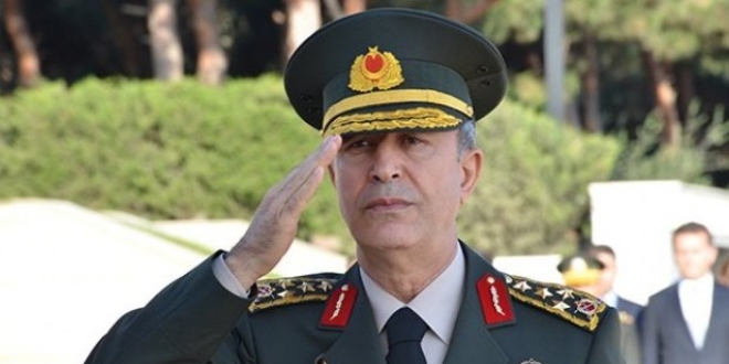 Orgeneral Akar Birleşik Arap Emirlikleri'nde