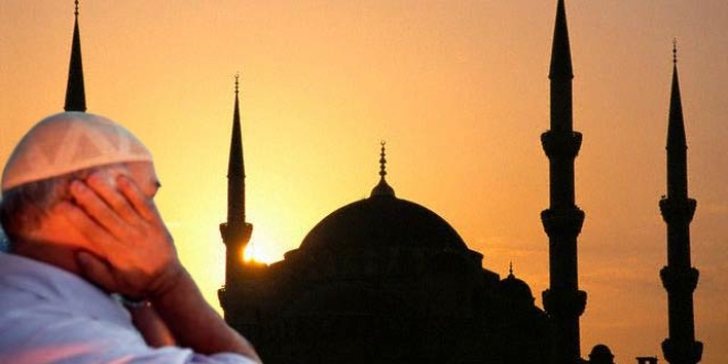 Diyanet'ten ezan için 80 desibel uyarısı
