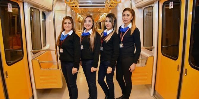 Adana'da metro da kadınlara emanet