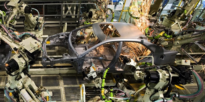 Otomotiv dış ticaret fazlası 2 milyar dolara yaklaştı