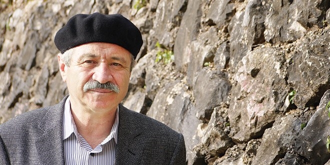 Uyanmak lazım 'dil' elden gidiyor