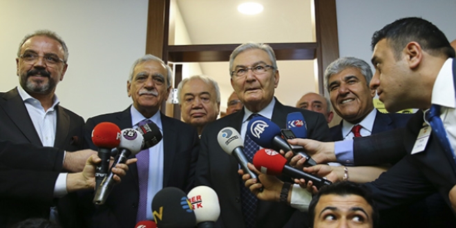 Ahmet Türk, Deniz Baykal ile görüştü