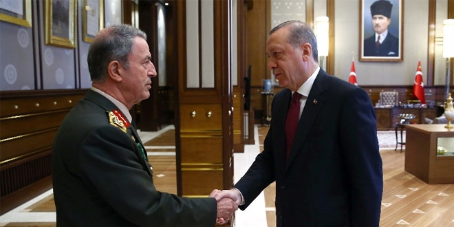 Erdoan,  Orgeneral Akar' kabul etti