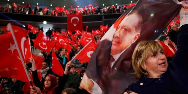 Almanya'da PKK'ya izin var Erdoğan'a yok