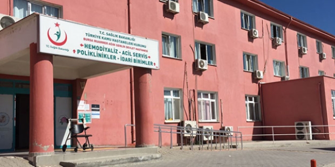 Bir doktor daha hasta yakını tarafından darbedildi