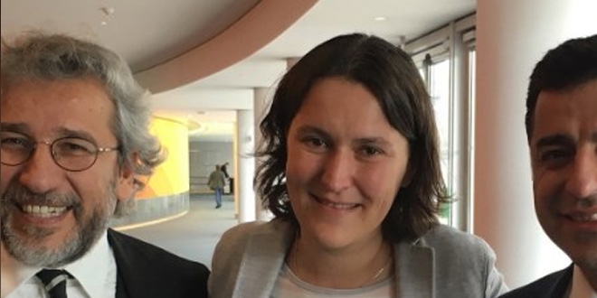 Kati Piri, terör örgütlerinin maşası olduğunu itiraf etti