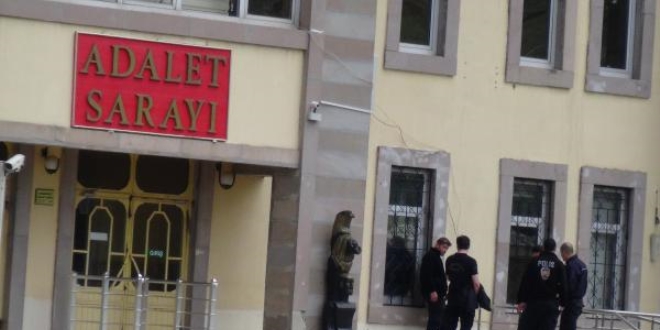 Ağrı'da PKK'ya yönelik operasyonda 3 kişi tutuklandı
